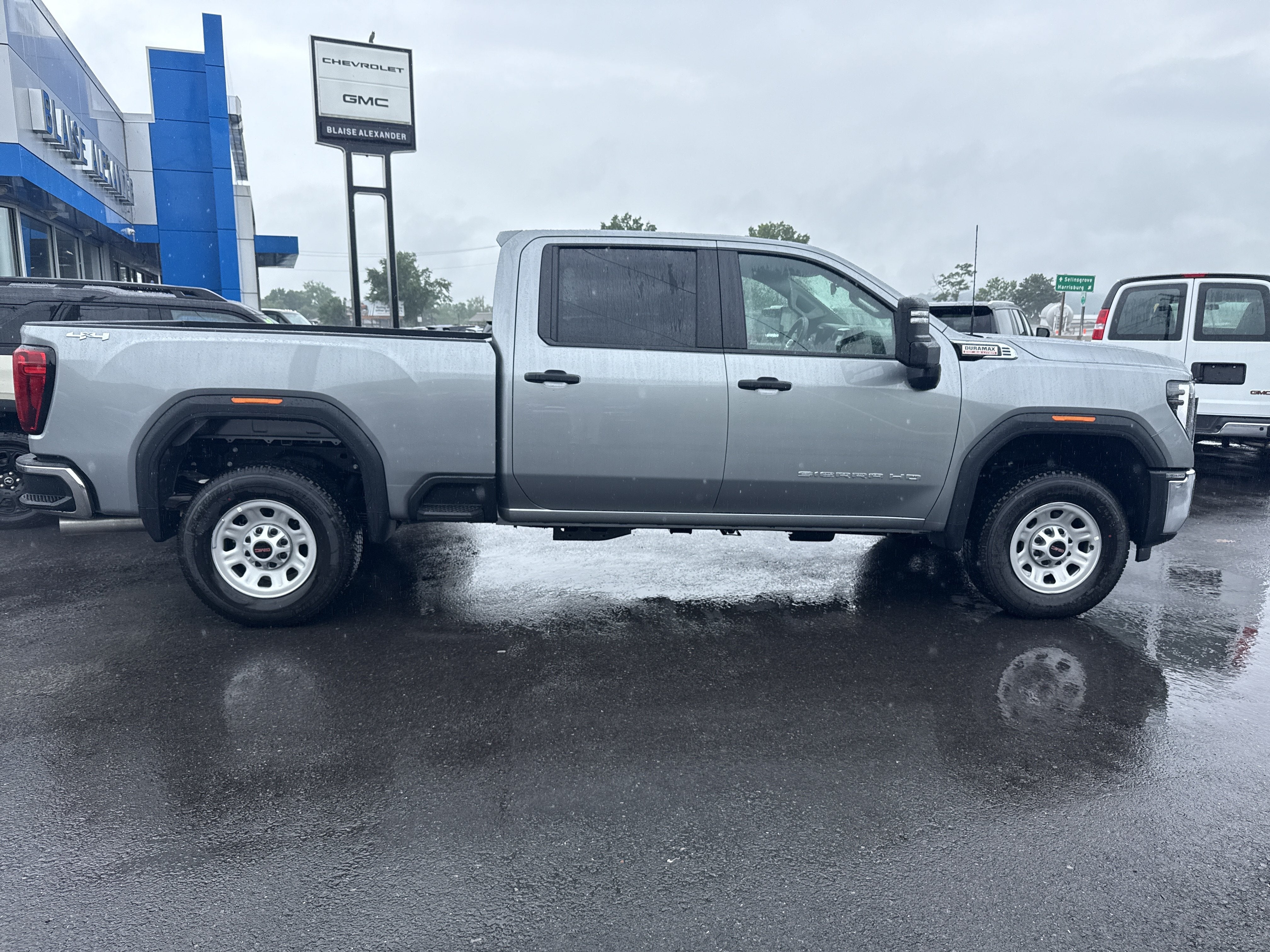 2026 GMC Sierra 2500 HD Pro