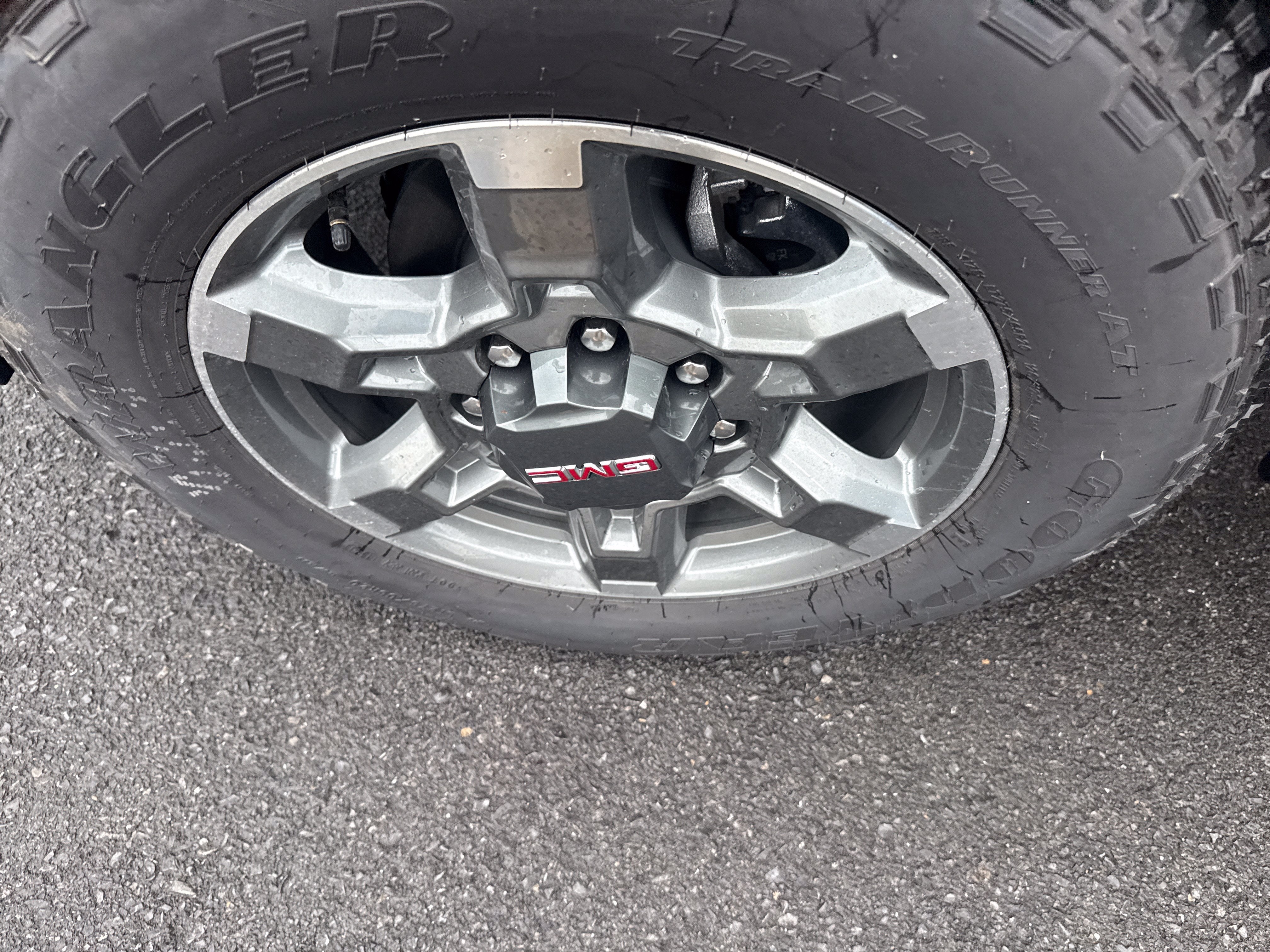 2026 GMC Sierra 2500 HD SLE