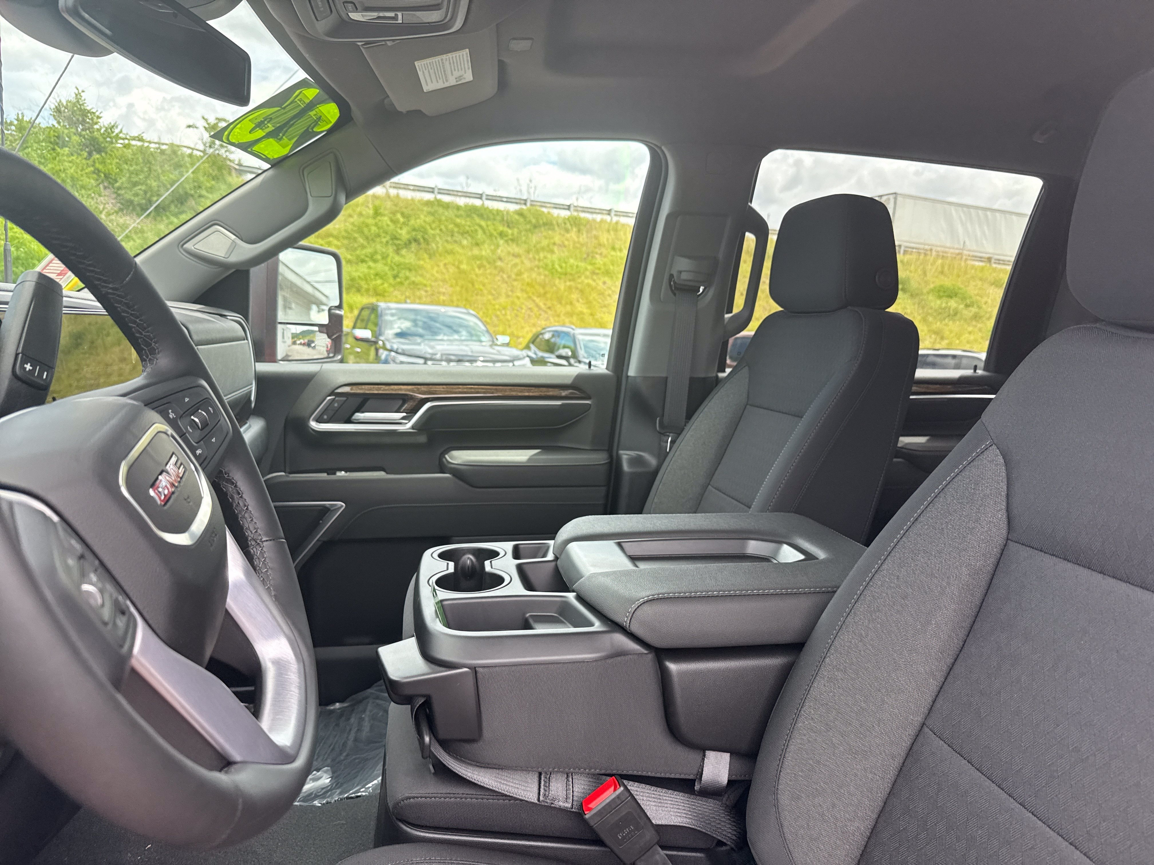 2026 GMC Sierra 2500HD SLE - Photo 11