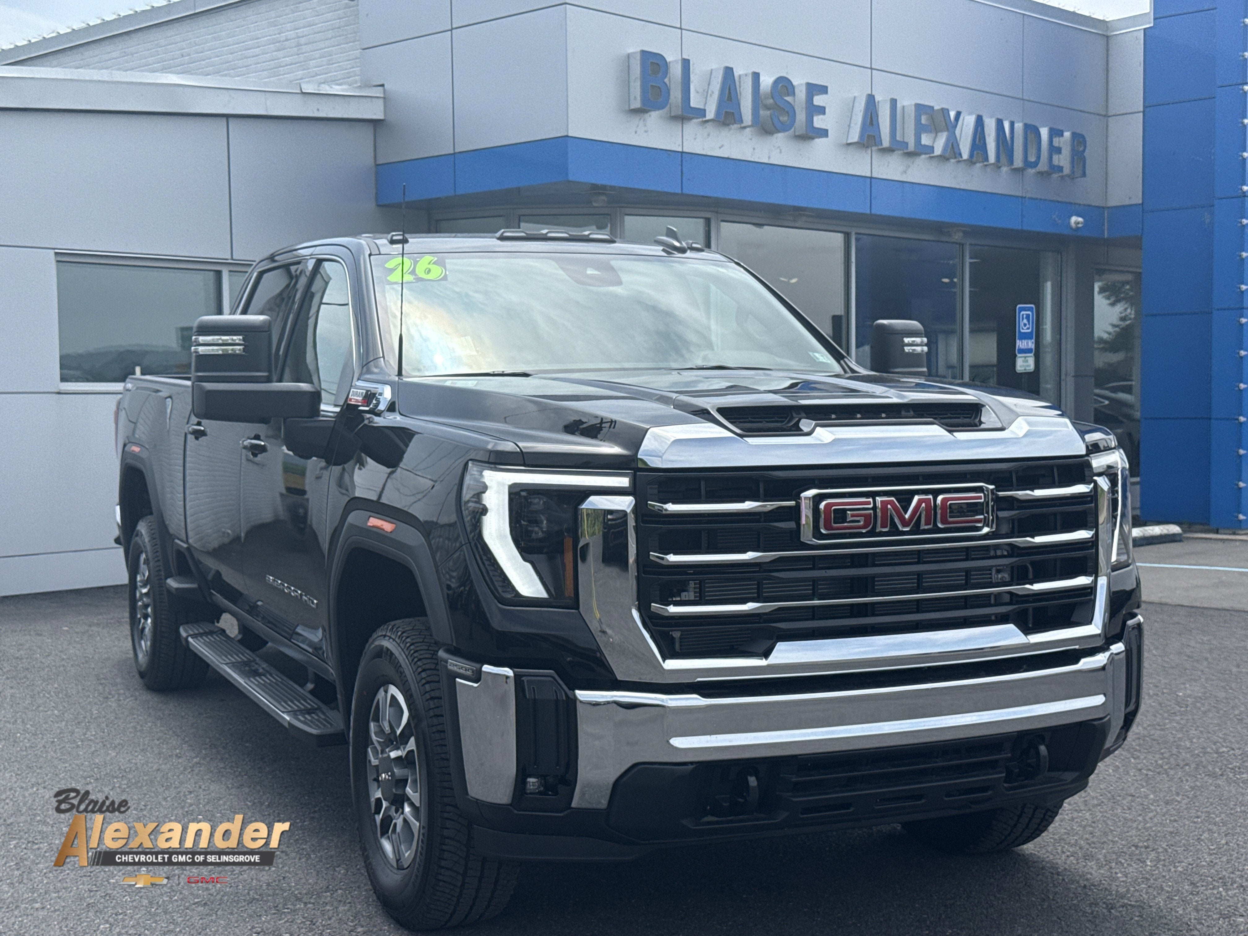 2026 GMC Sierra 2500 HD SLE