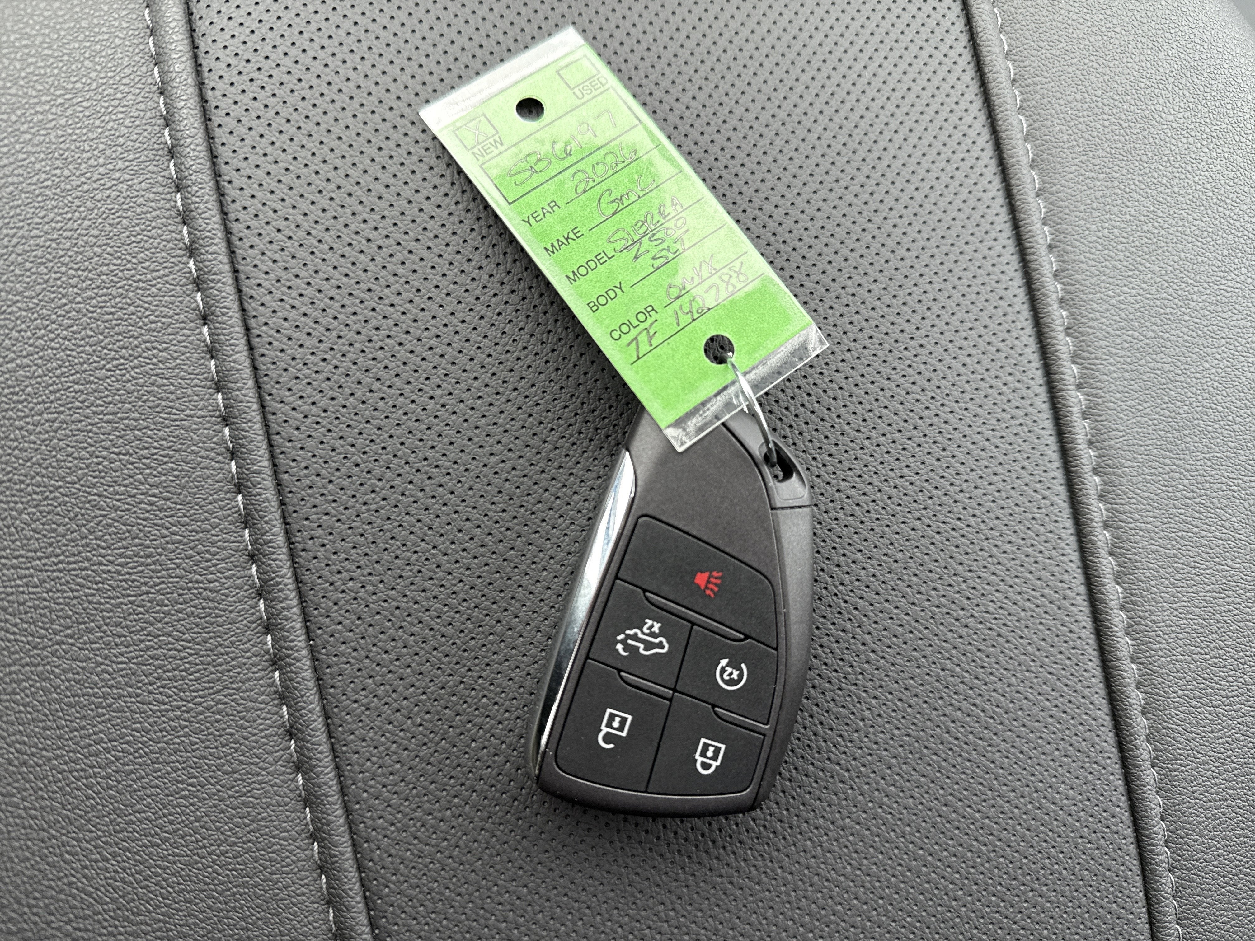 2026 GMC Sierra 2500 HD SLT