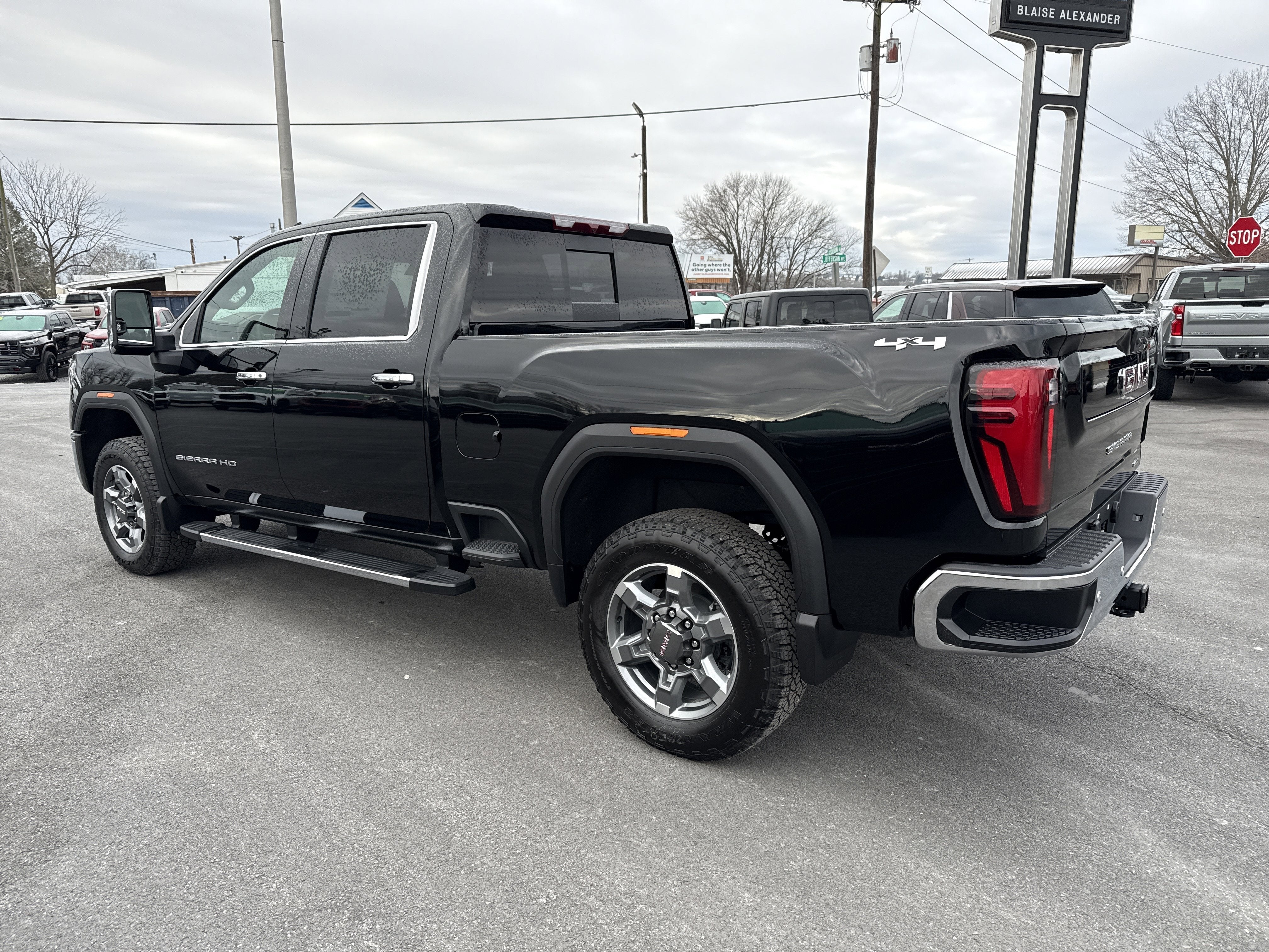 2026 GMC Sierra 2500 HD SLT