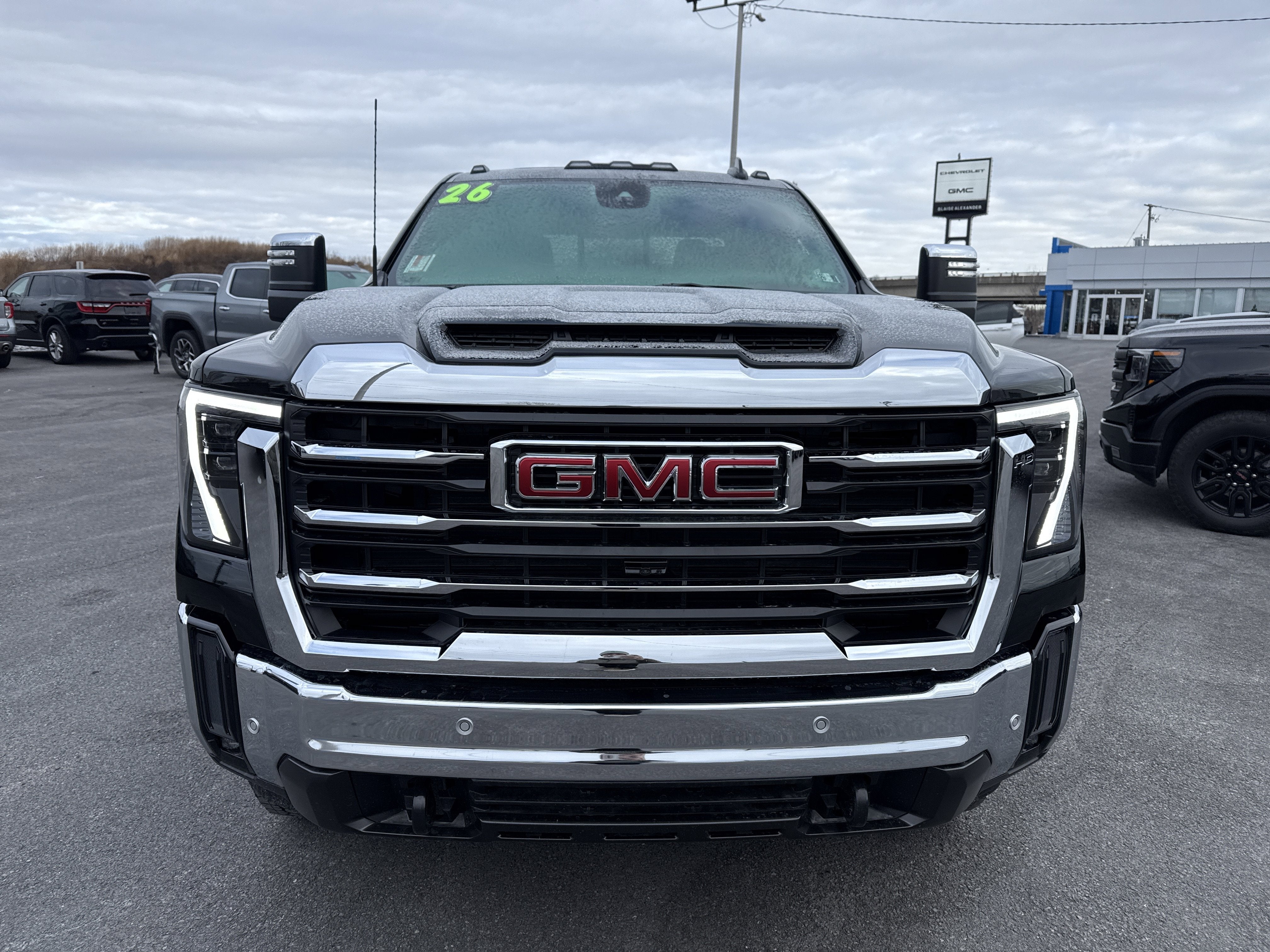 2026 GMC Sierra 2500 HD SLT