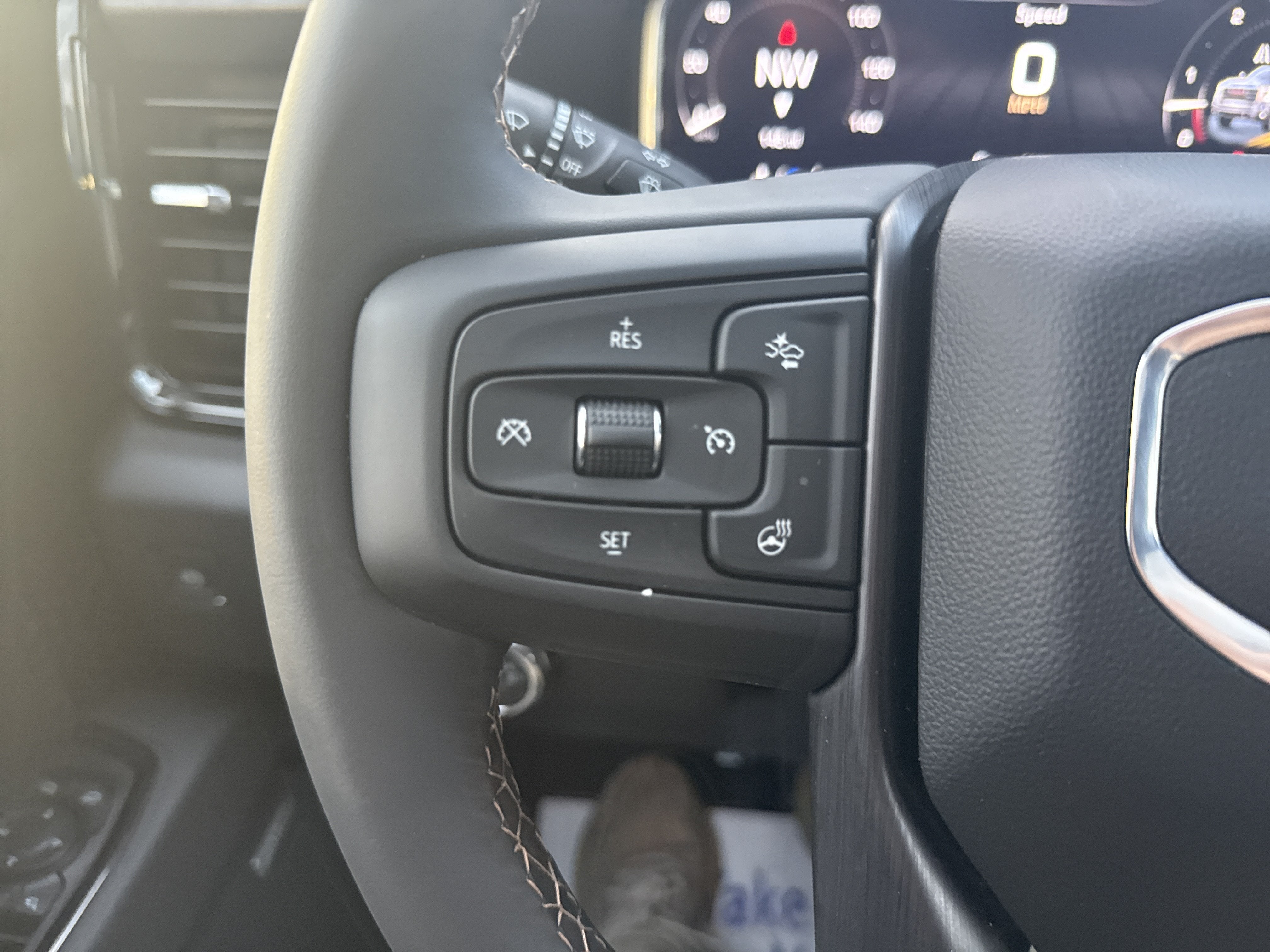 2026 GMC Sierra 2500HD AT4 - Photo 18