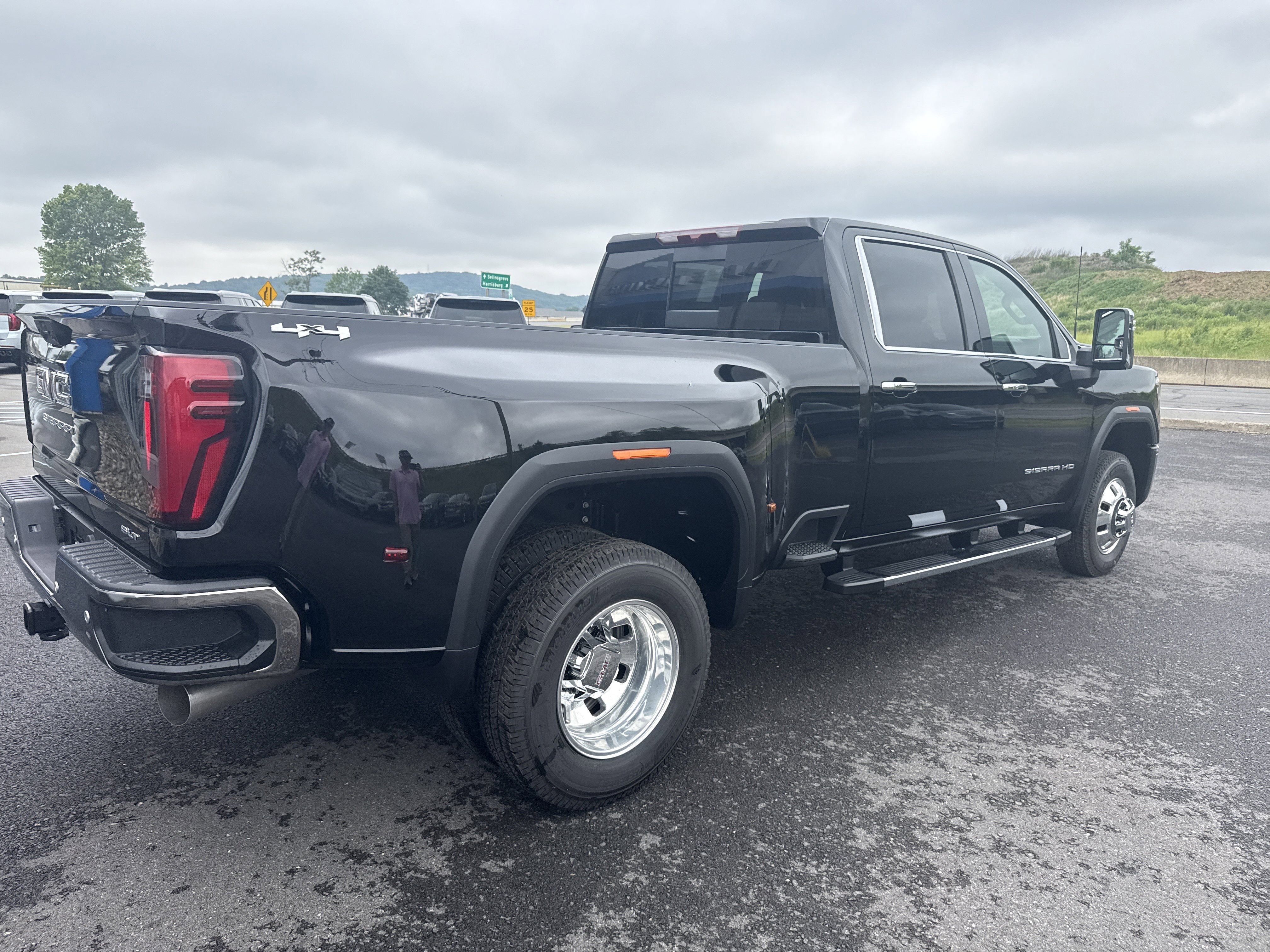 2026 GMC Sierra 3500 HD SLT DRW