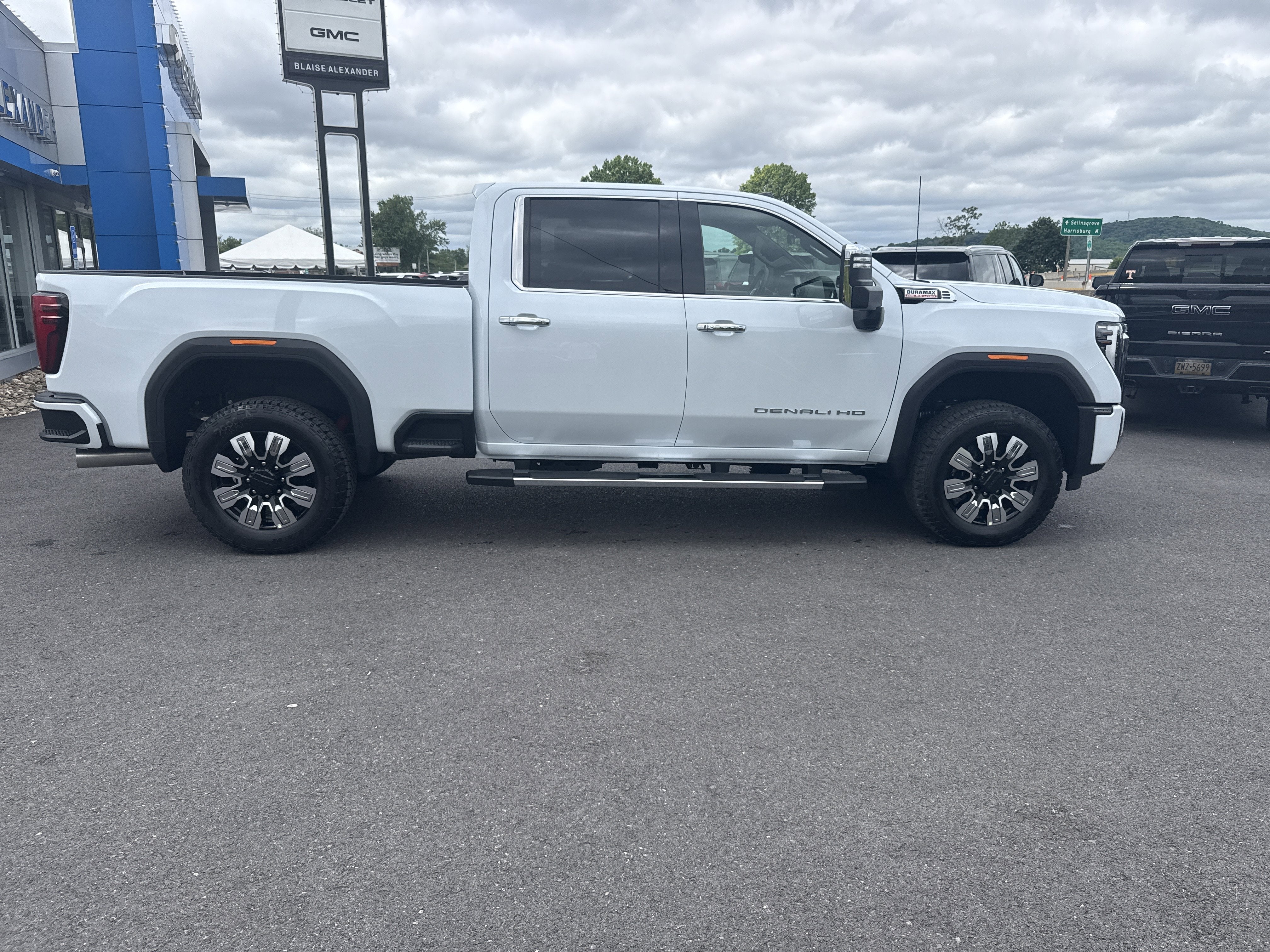 2026 GMC Sierra 3500 HD Denali