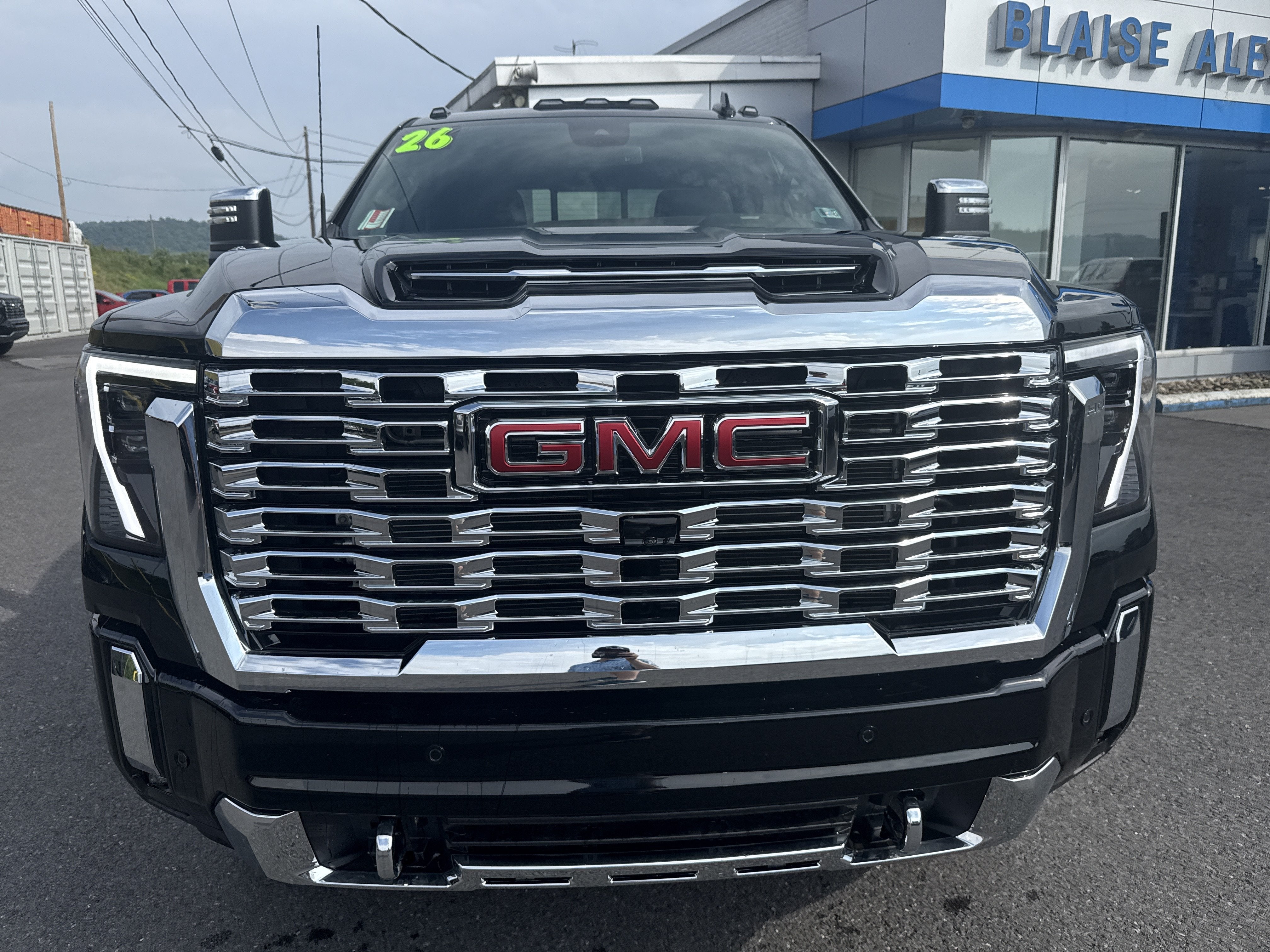 2026 GMC Sierra 3500 HD Denali DRW