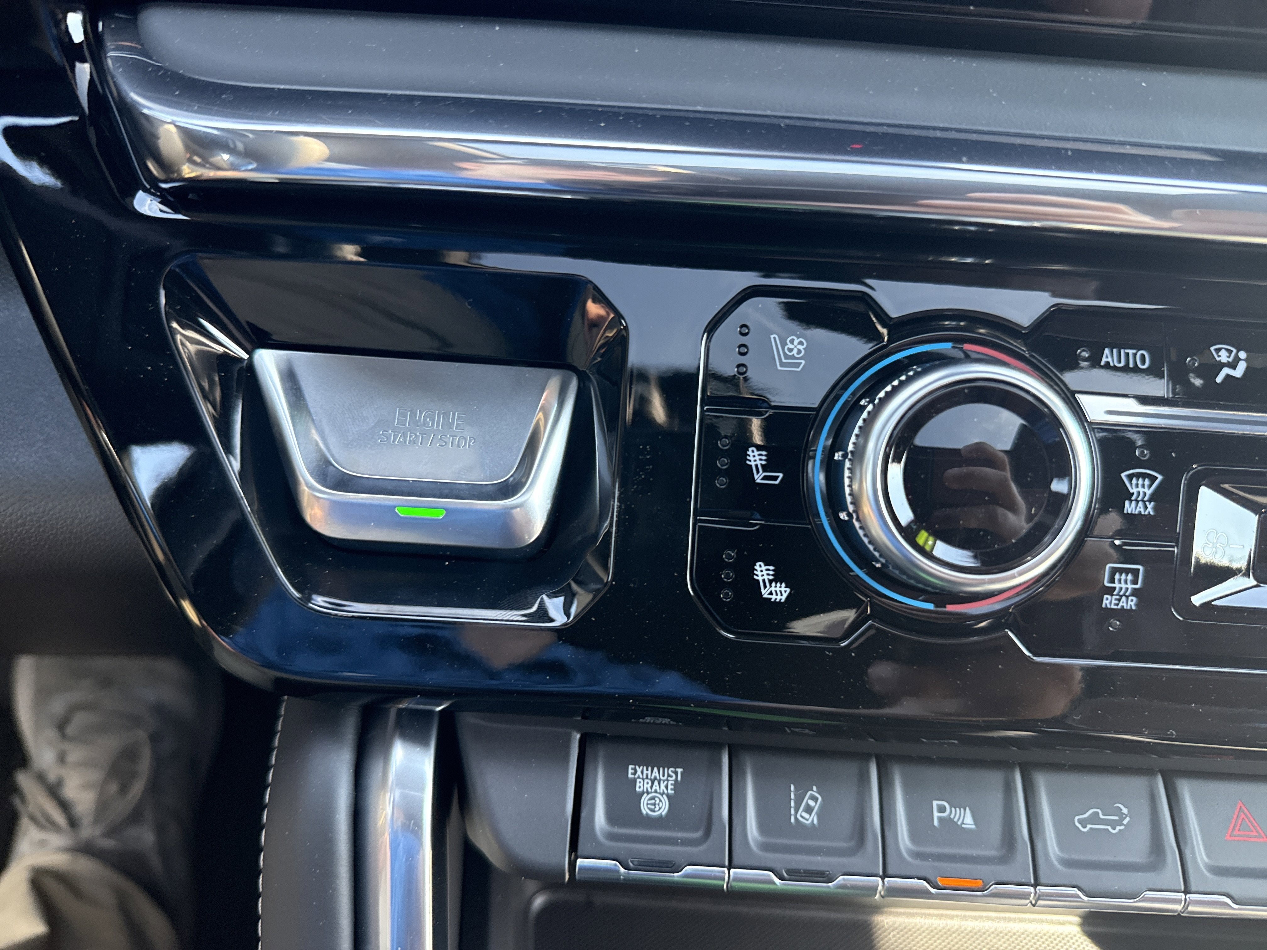 2026 GMC Sierra 2500HD Denali Ultimate - Photo 28