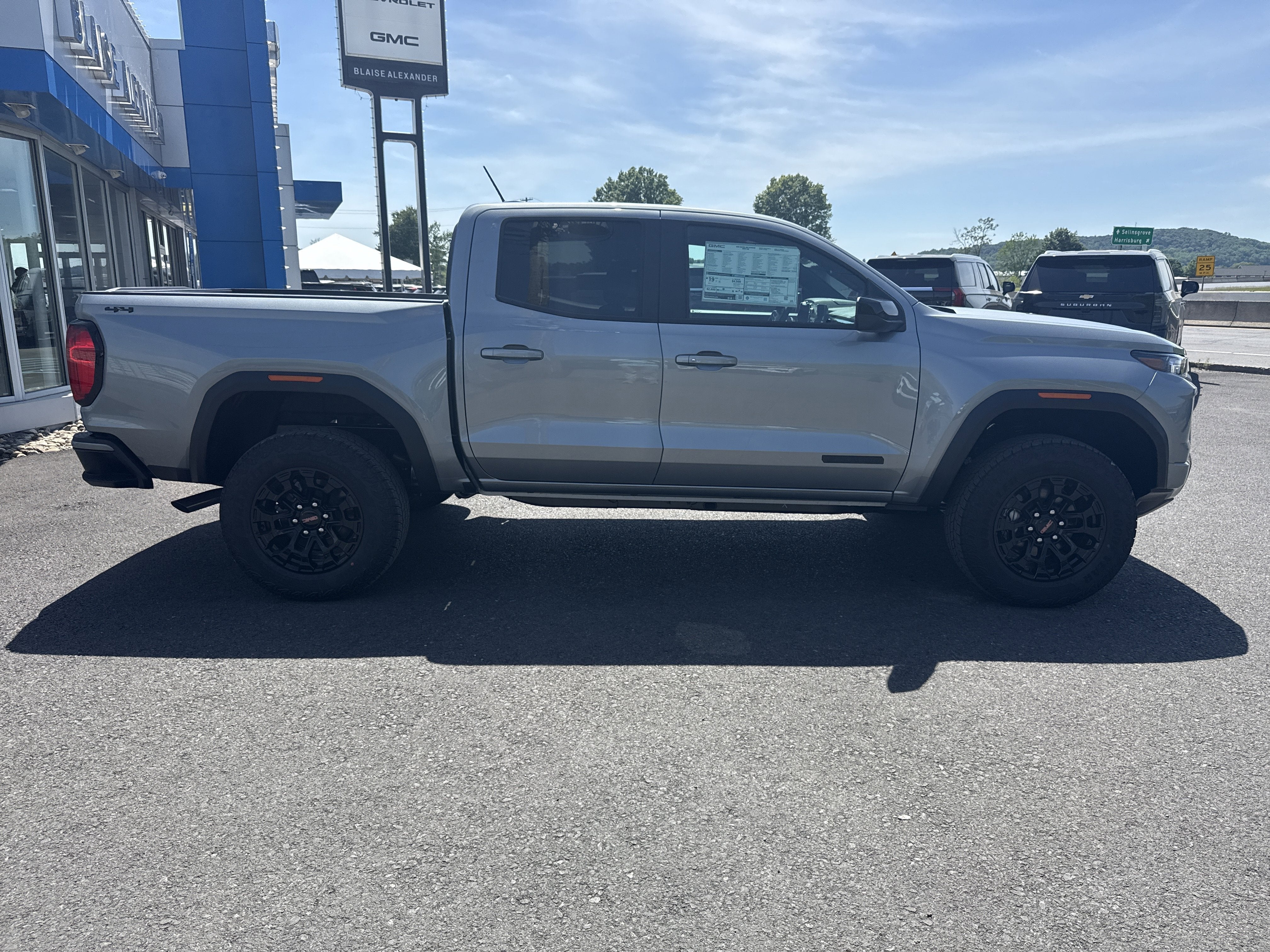 2026 GMC Canyon Elevation