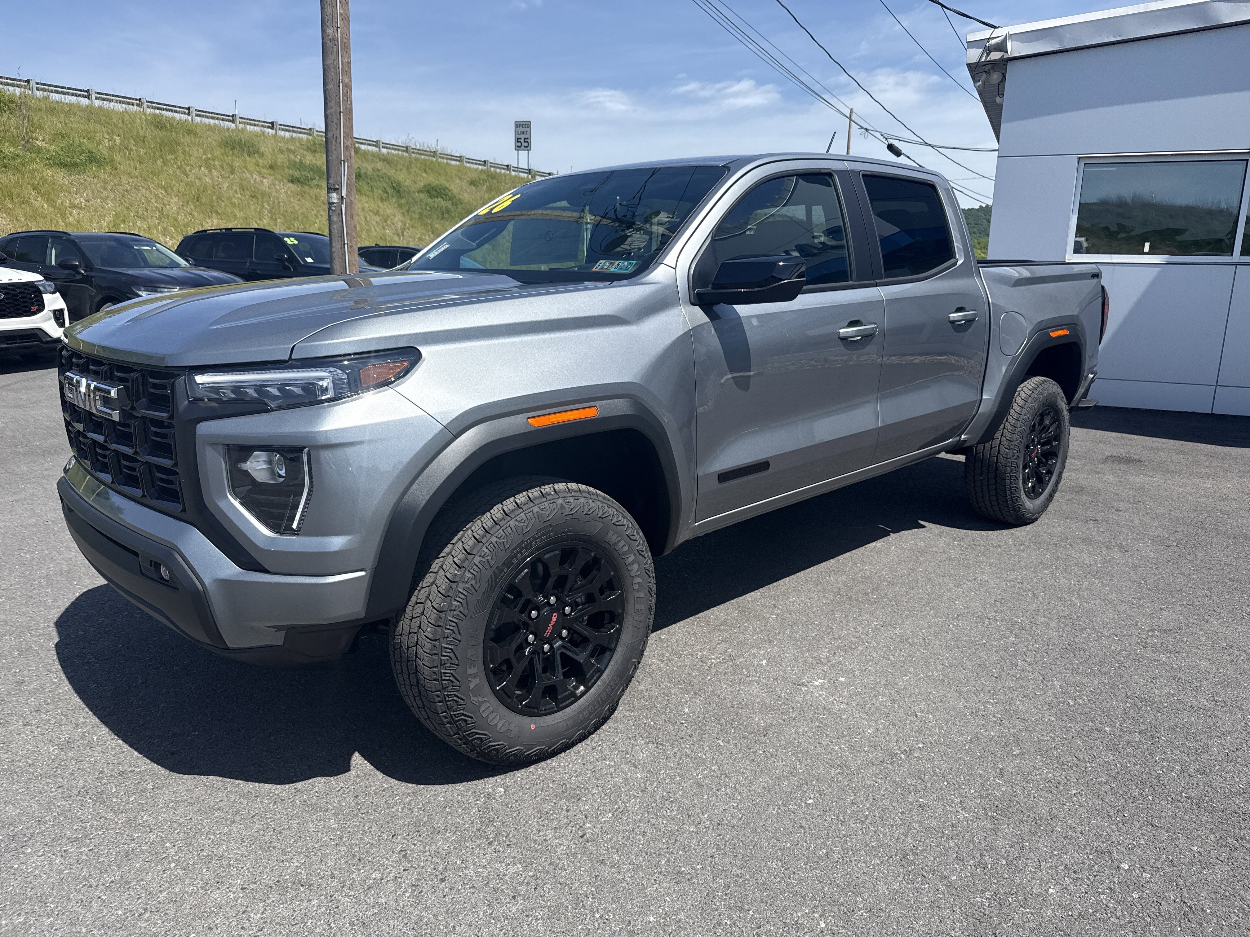 2026 GMC Canyon Elevation