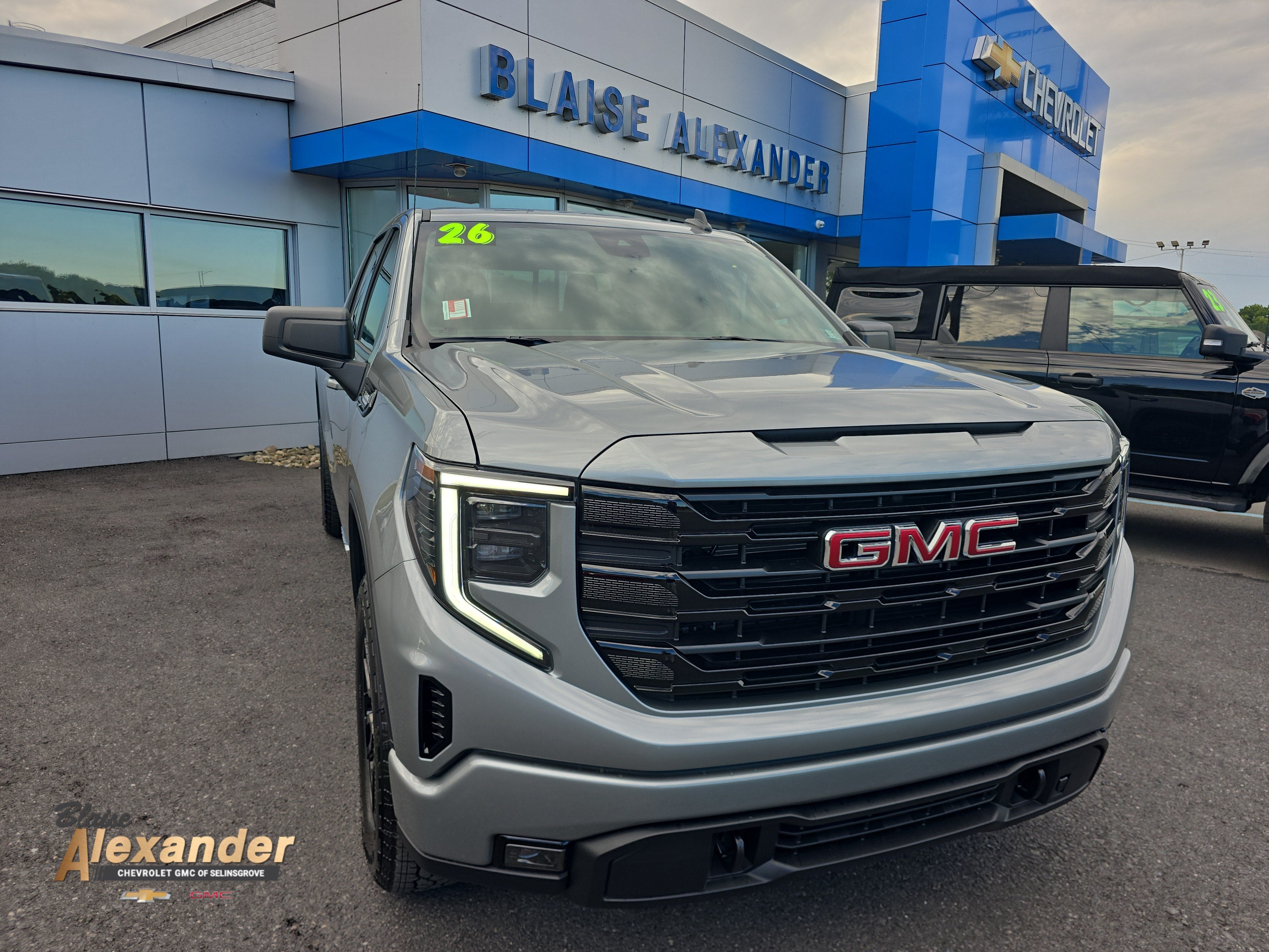 2026 GMC Sierra 1500 Elevation