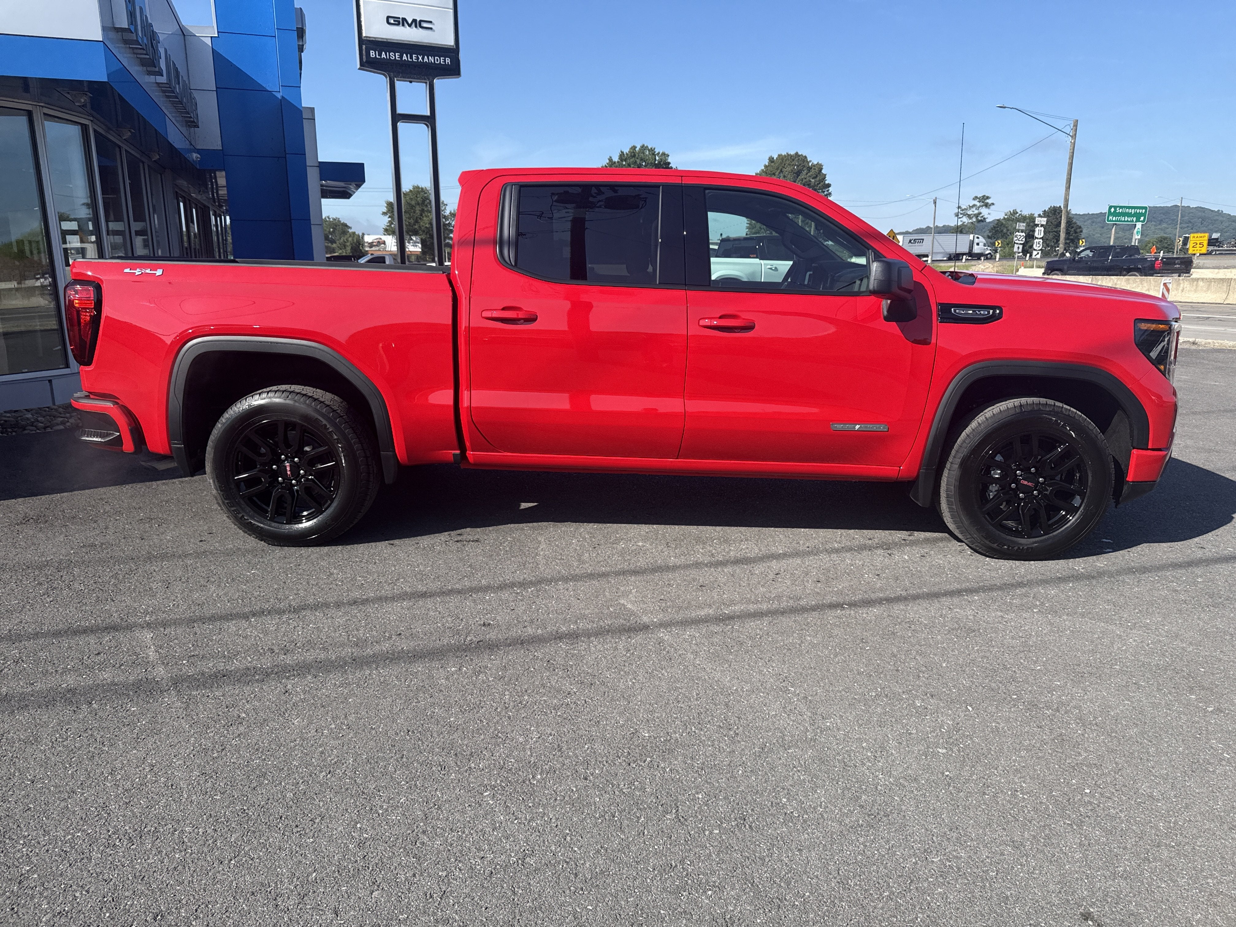 2026 GMC Sierra 1500 Elevation