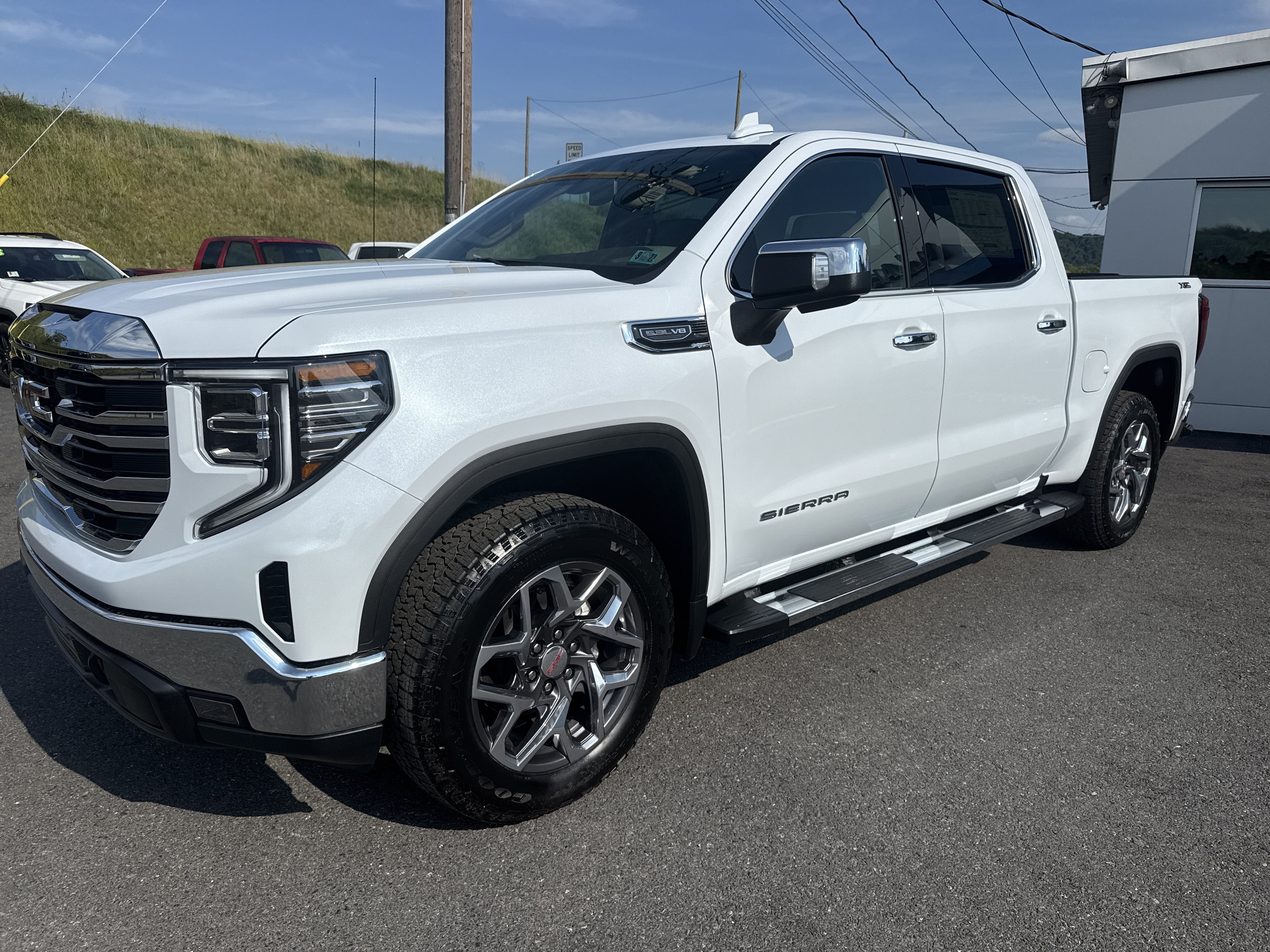 2026 GMC Sierra 1500 SLT