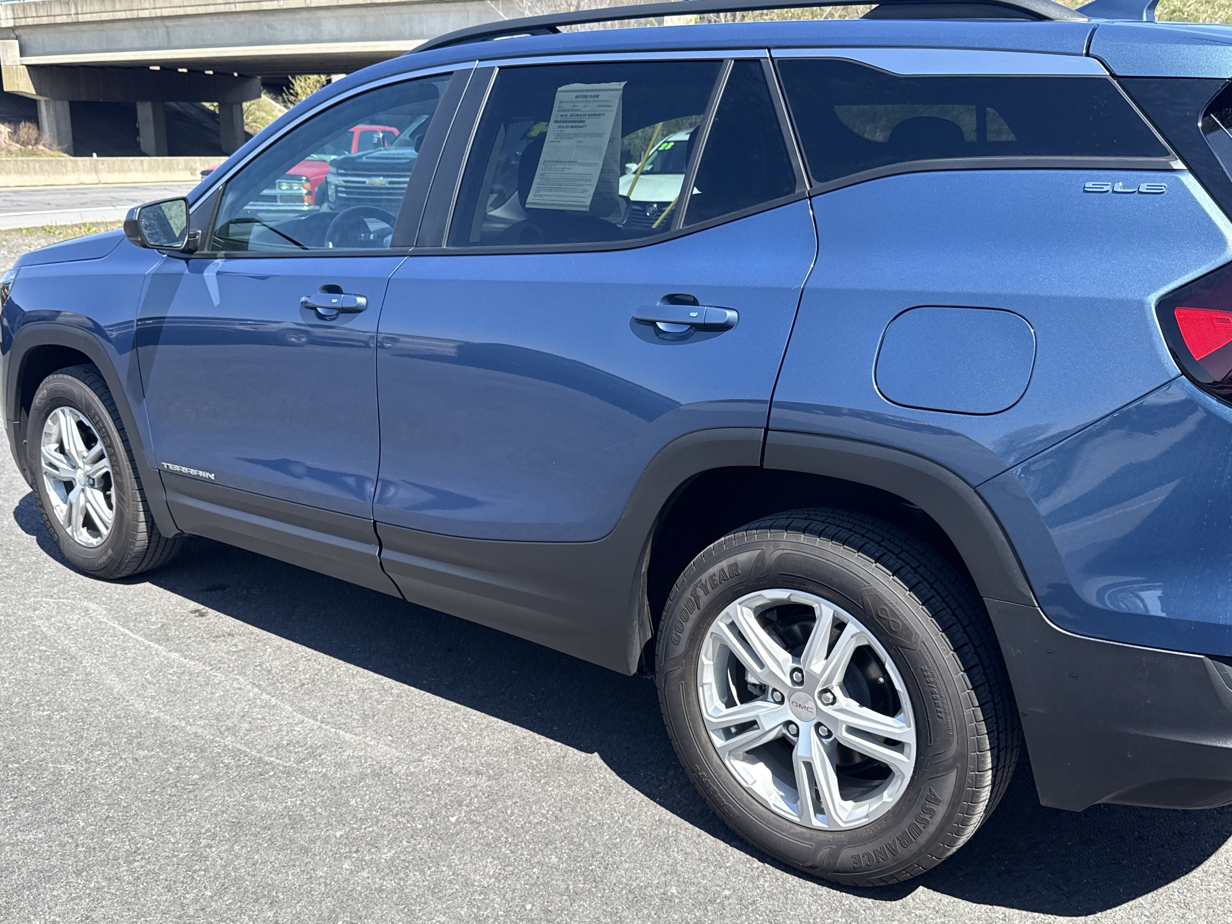 2024 GMC Terrain SLE