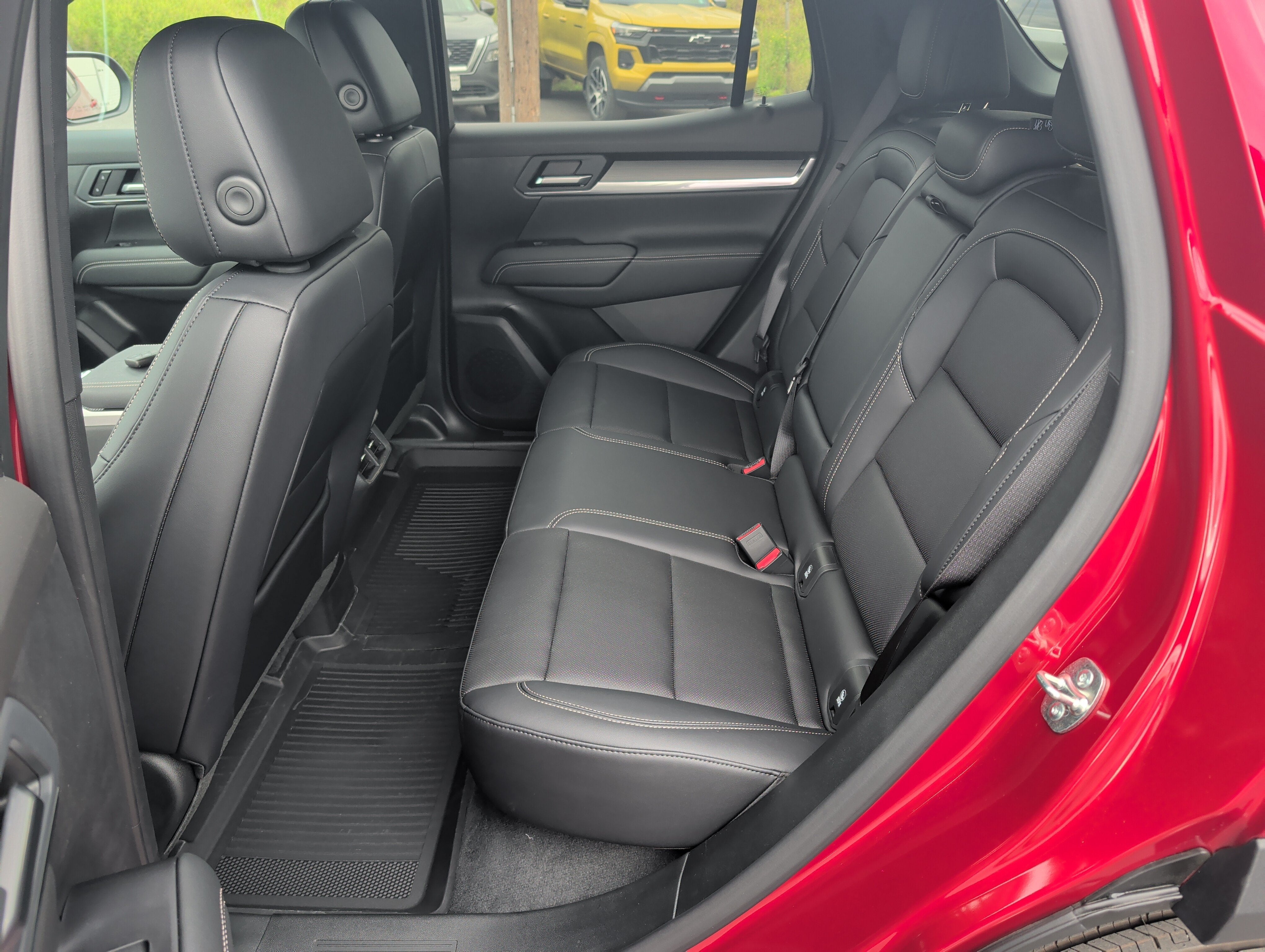 2027 GMC Terrain Elevation - Photo 12