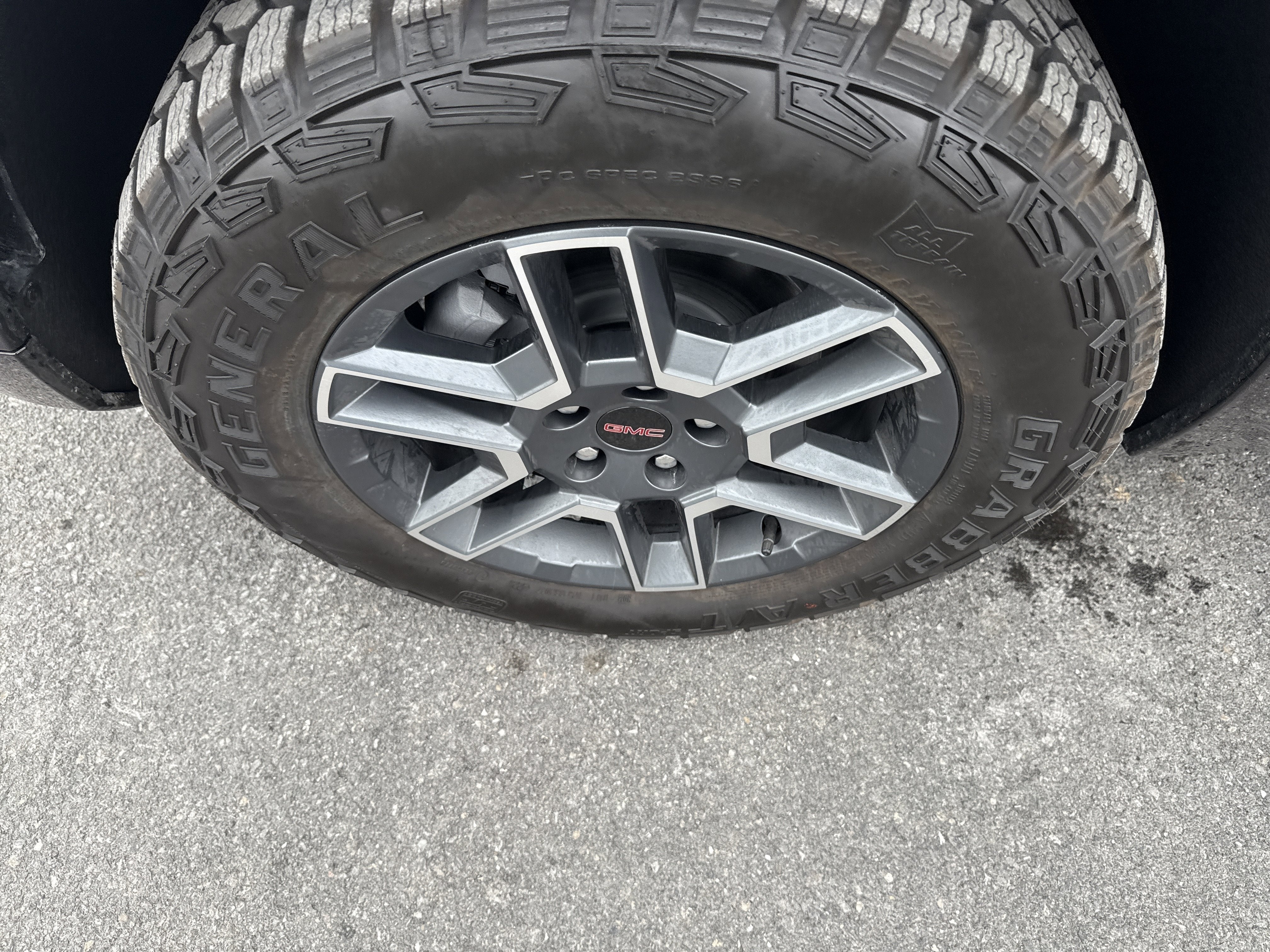 2026 GMC Terrain AT4