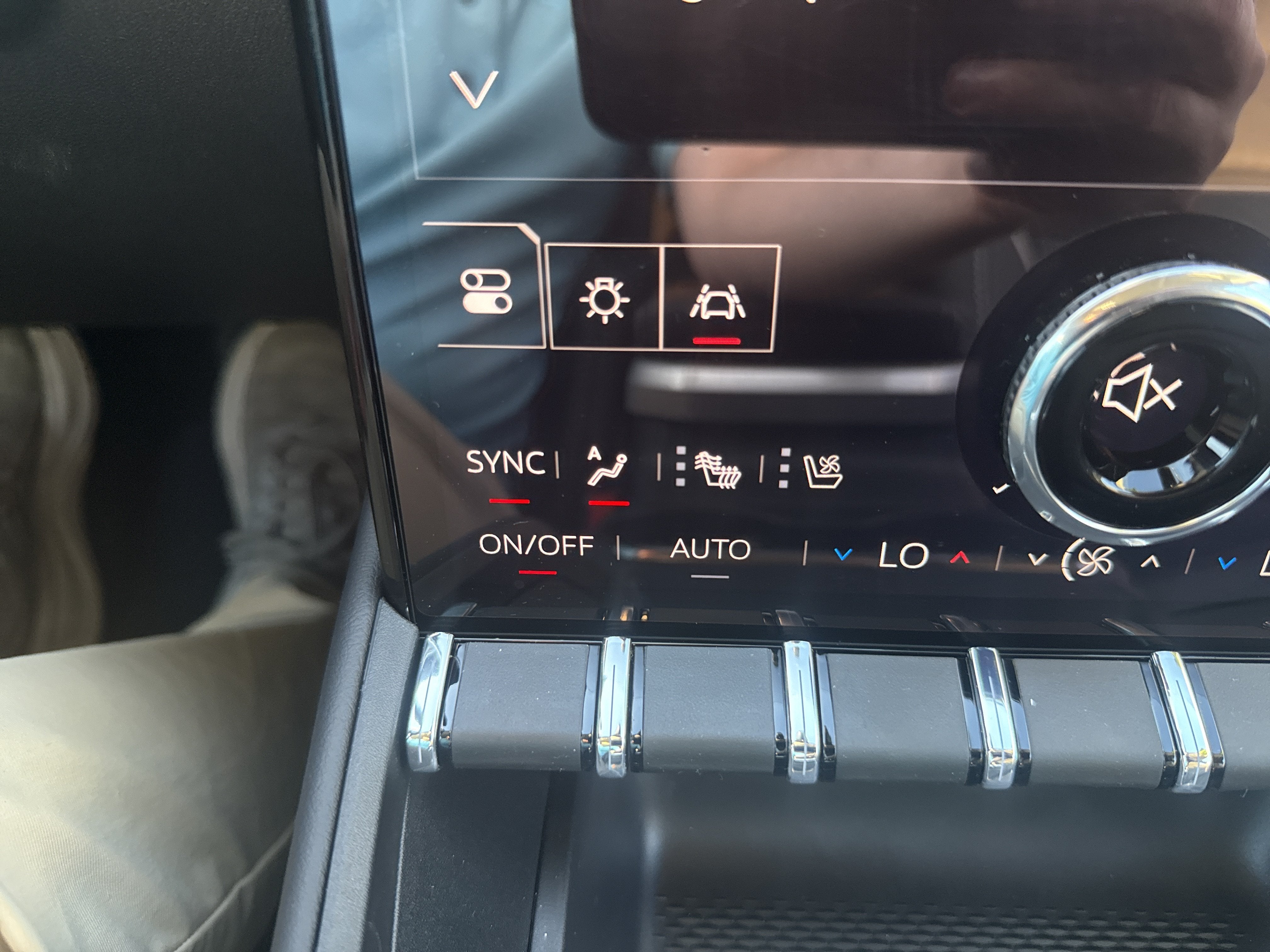 2027 GMC Terrain Denali - Photo 28
