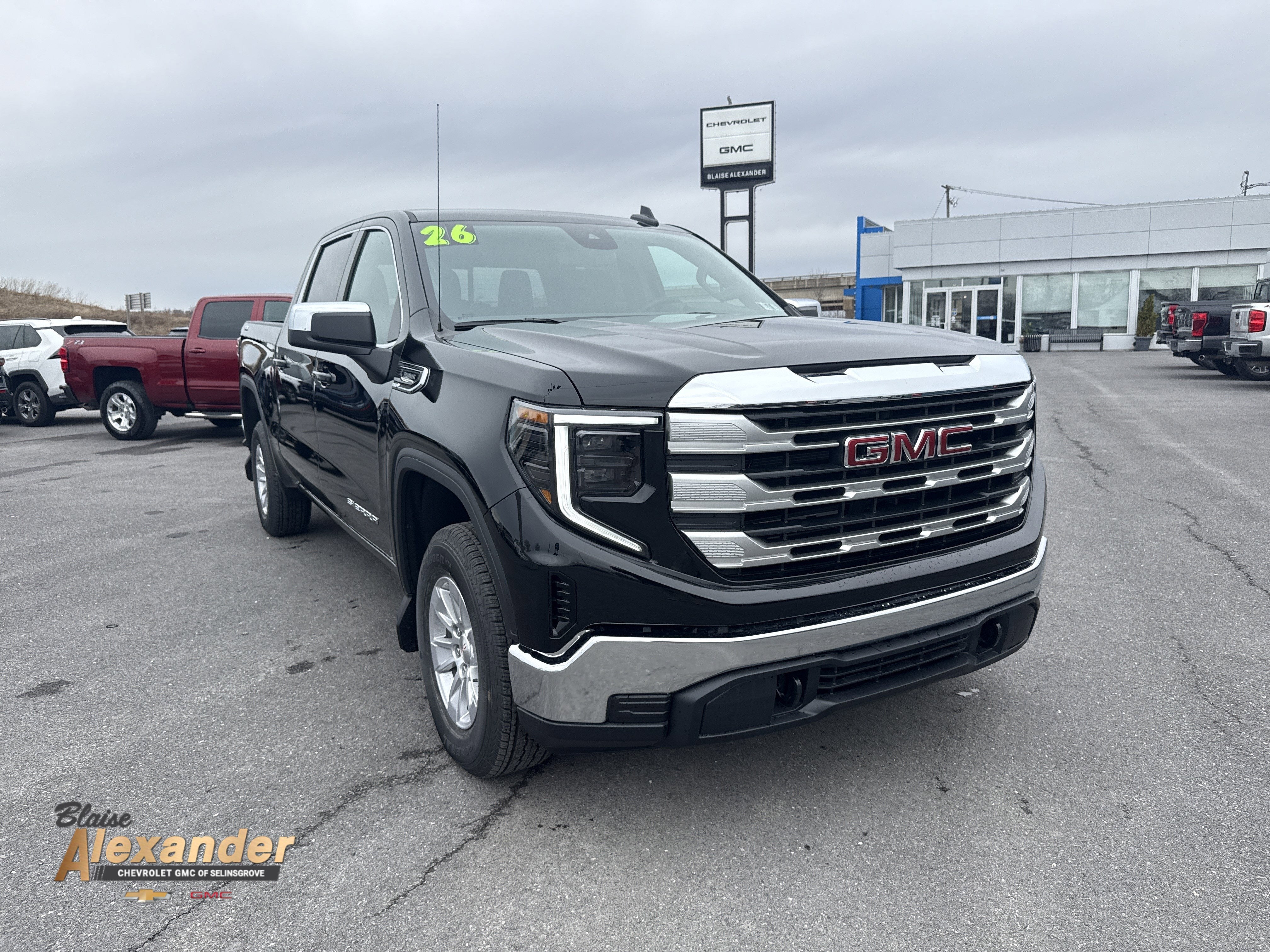 2026 GMC Sierra 1500 SLE
