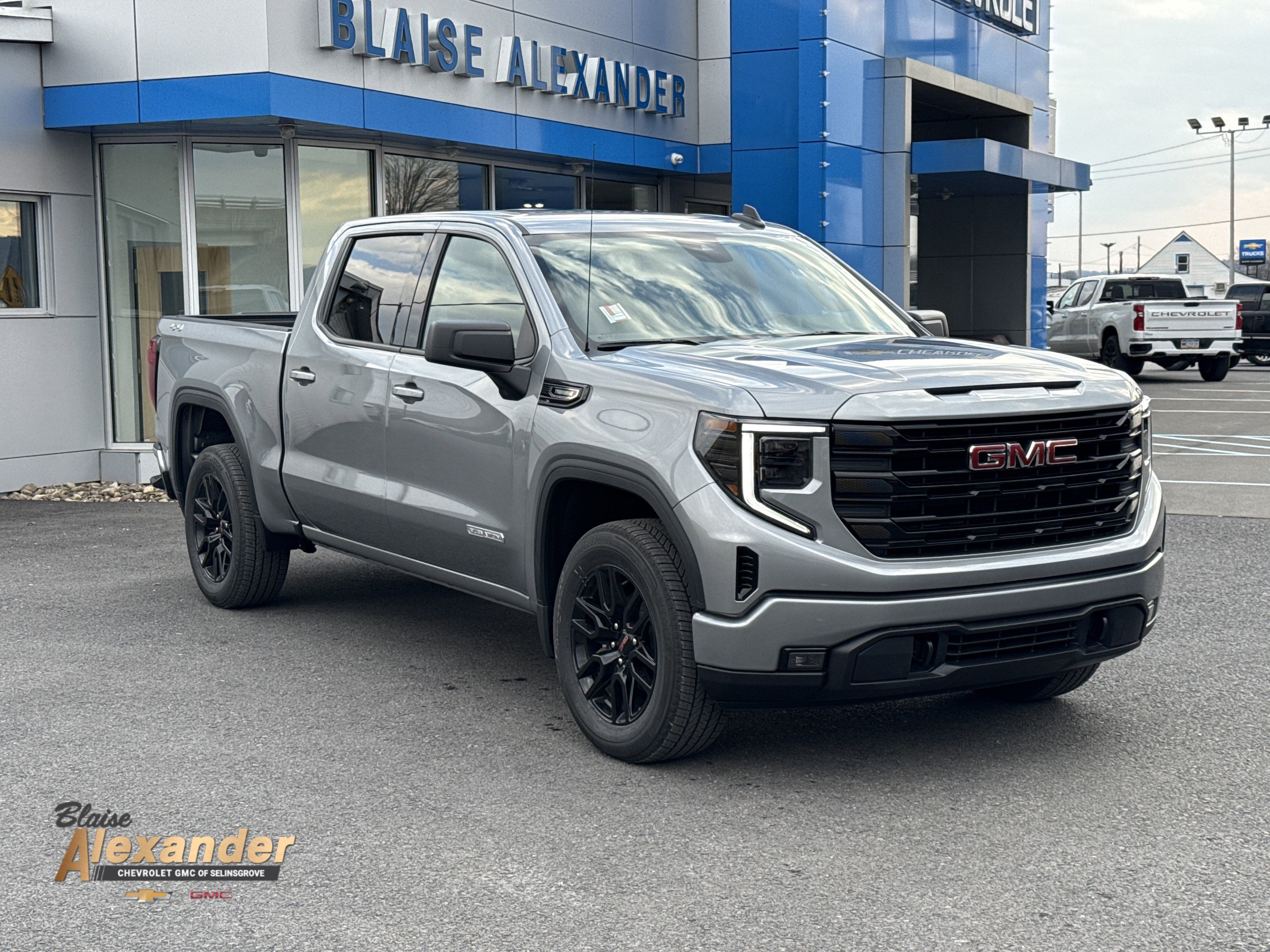 2026 GMC Sierra 1500 Elevation