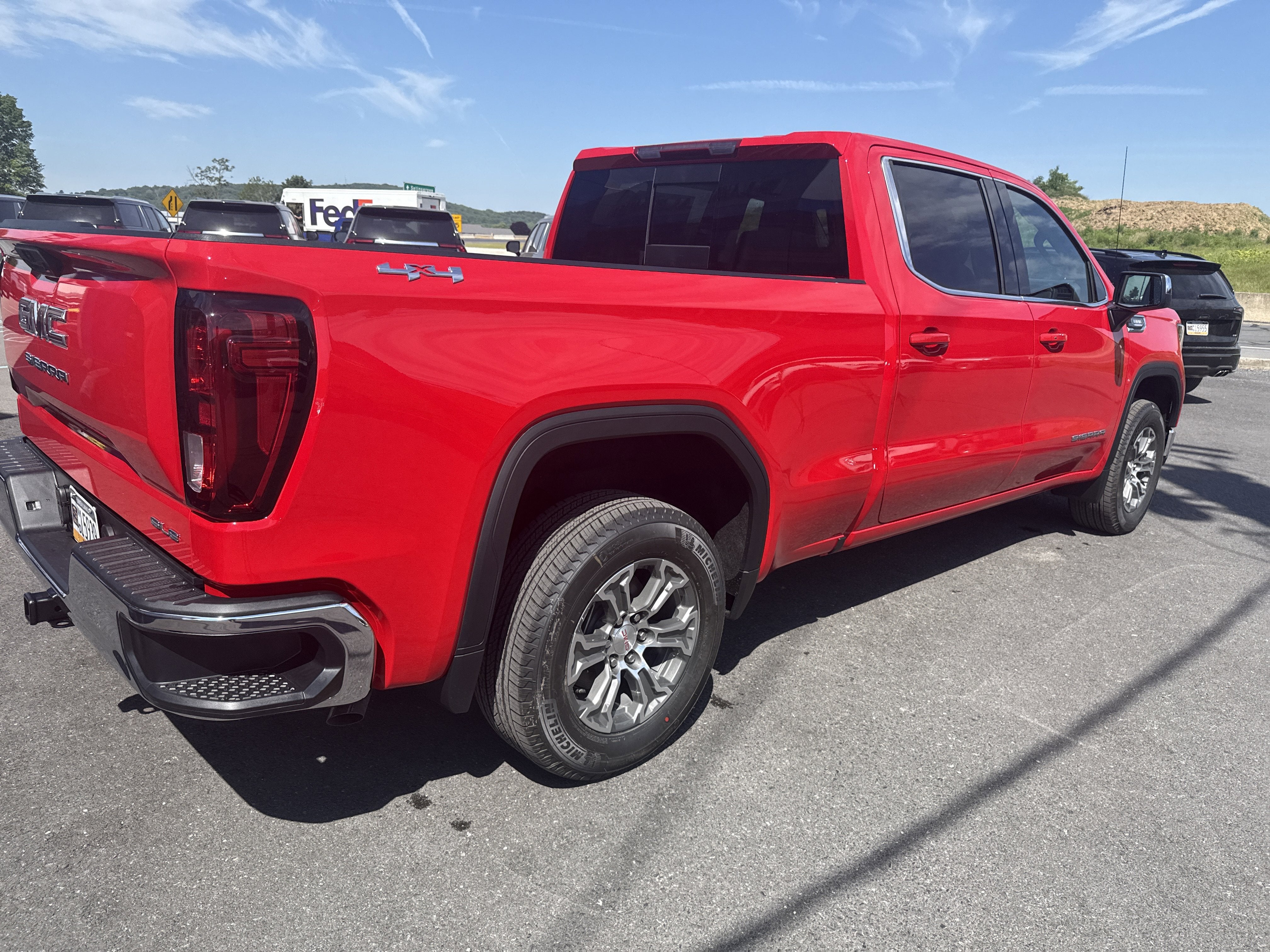2026 GMC Sierra 1500 SLE