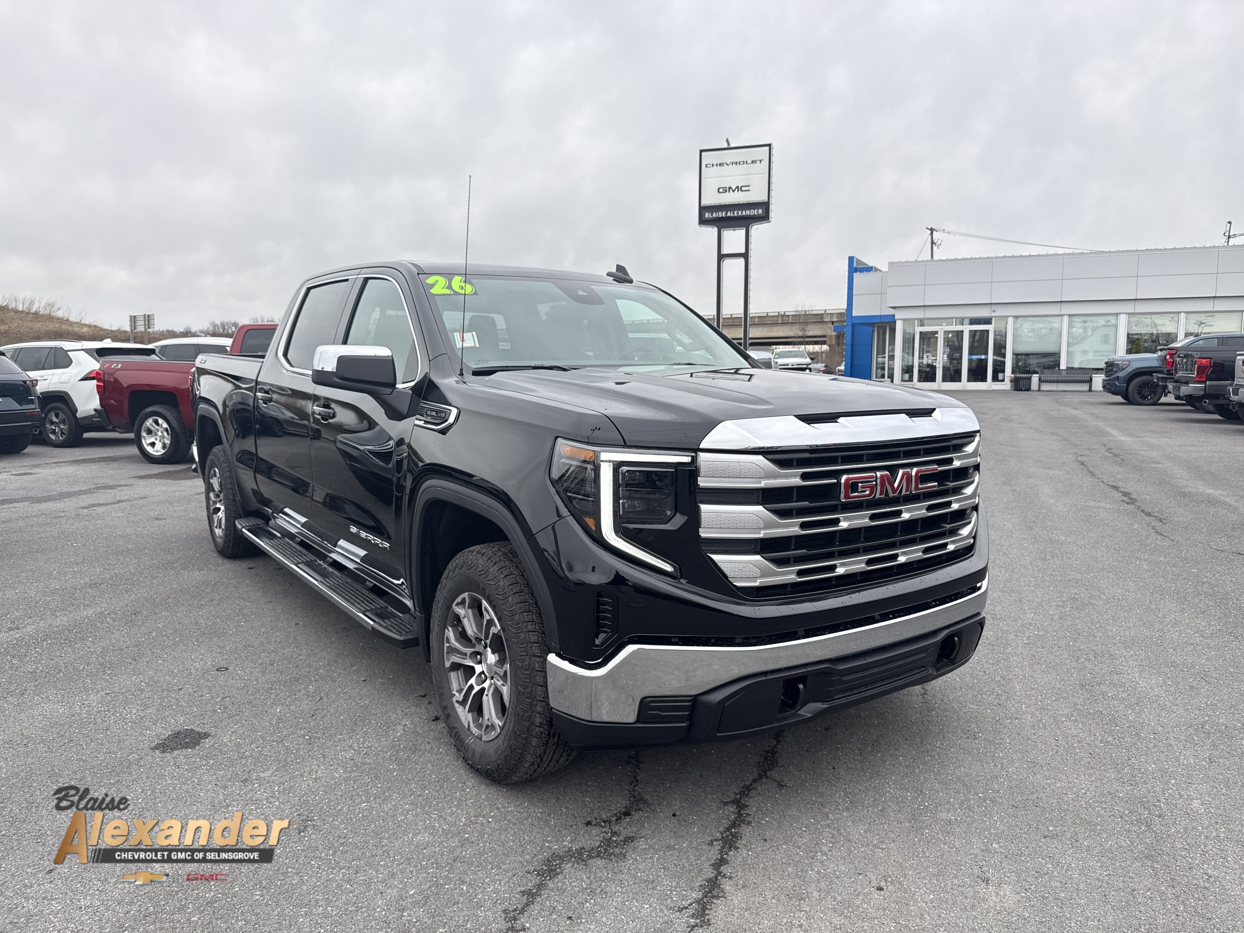 2026 GMC Sierra 1500 SLE