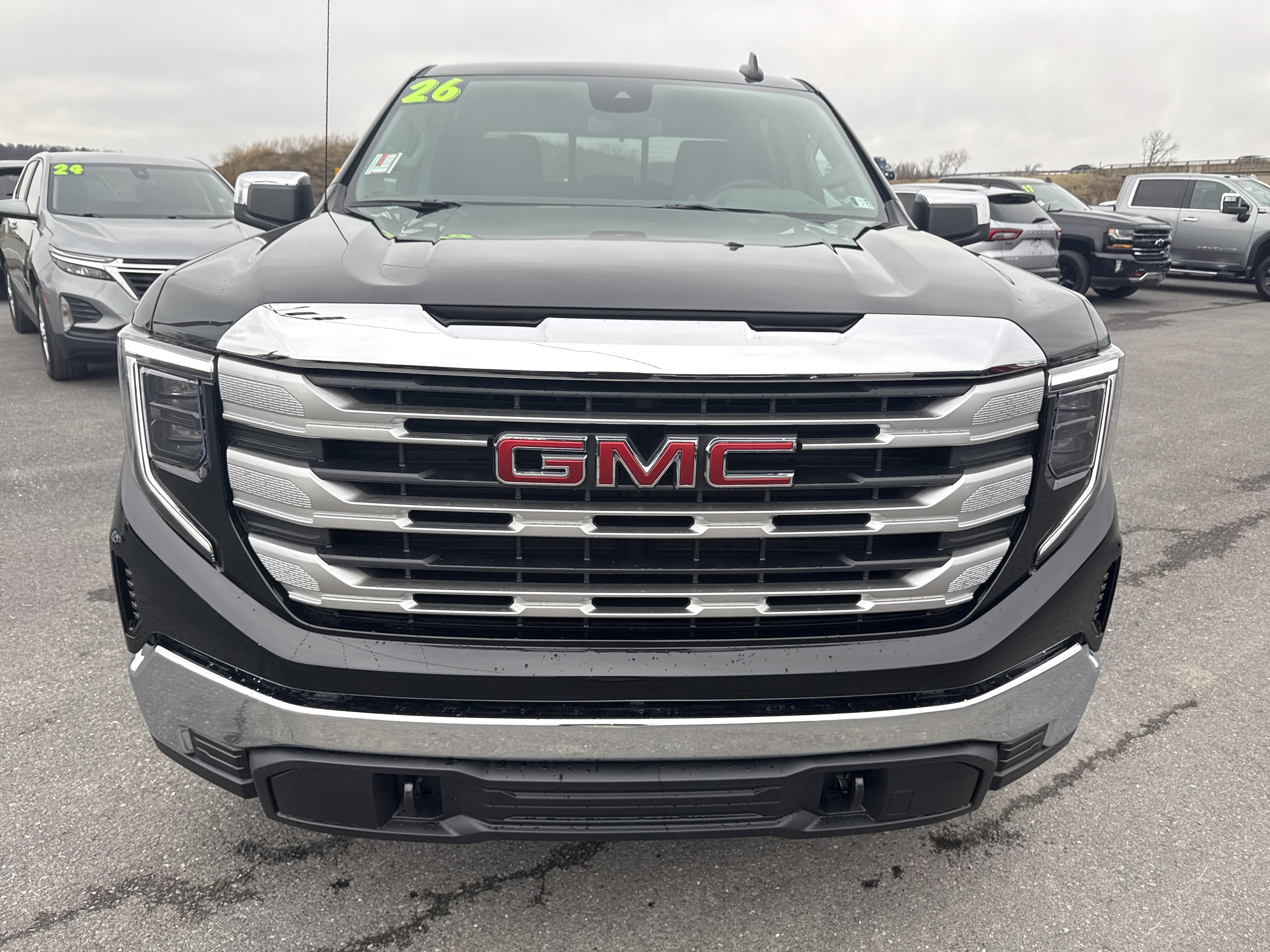 2026 GMC Sierra 1500 SLE