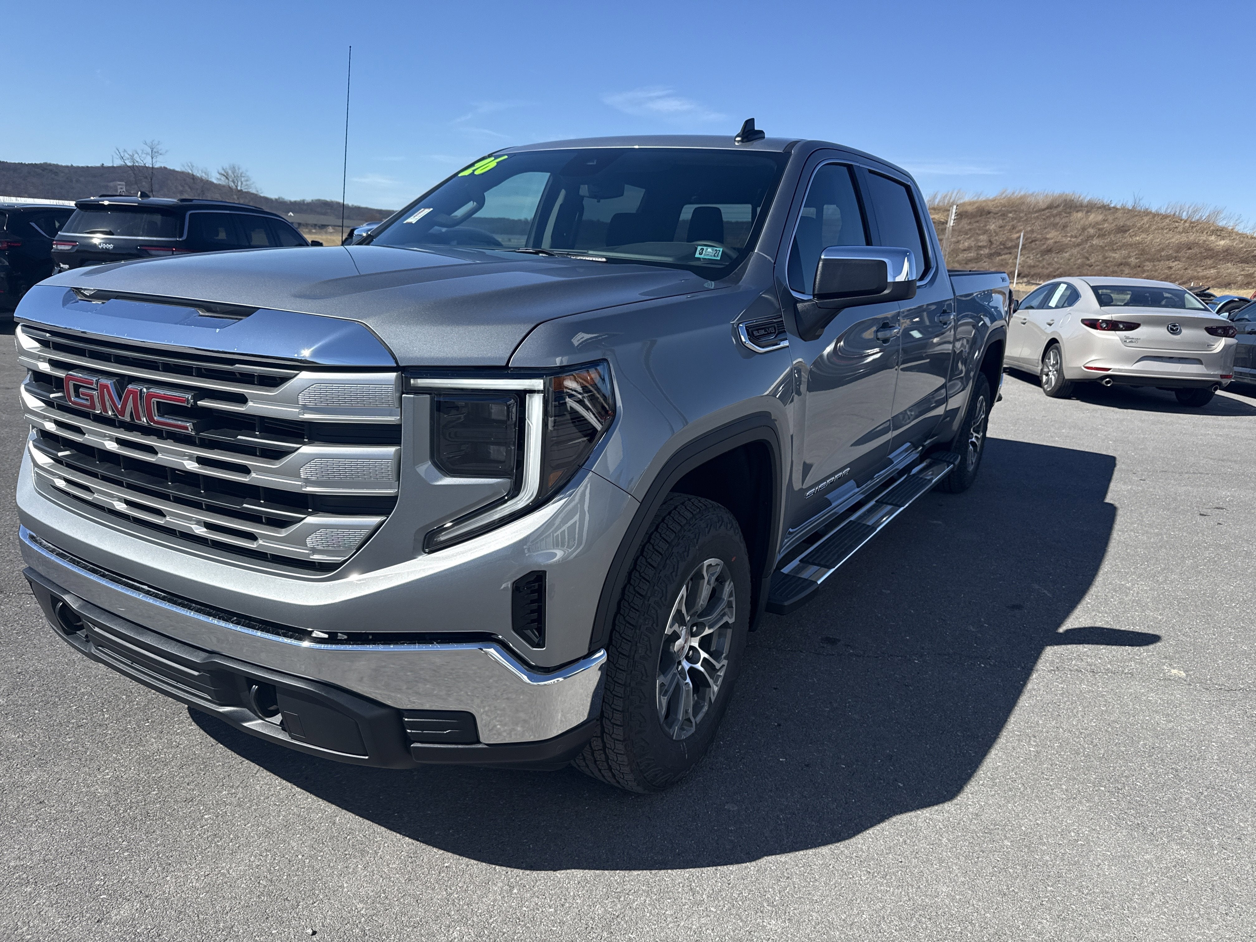 2026 GMC Sierra 1500 SLE