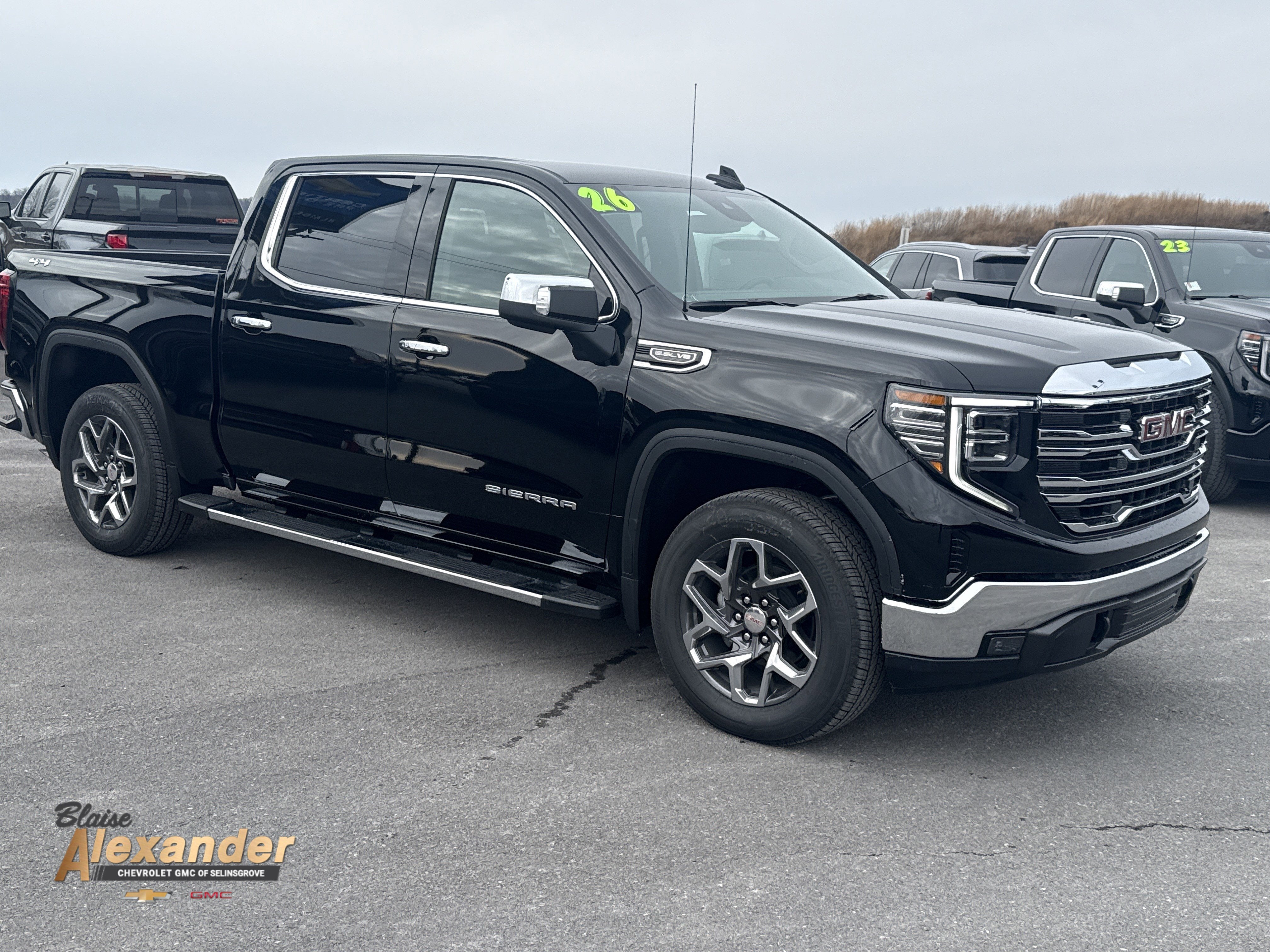 2026 GMC Sierra 1500 SLT